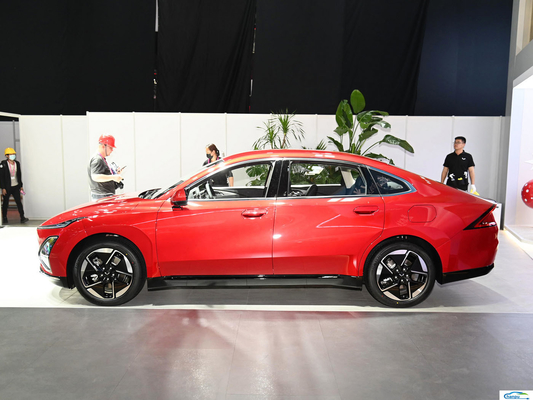 2024 Wuling Starlight 70 km Standaard Sedan Elektrische Rijden-op Passagierswagen Energievoertuig