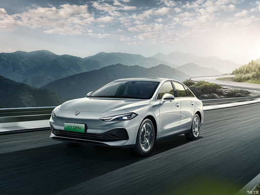 Roewe D7 DMH 125 Energy Midsize PHEV Electric Sedan Beyond Edition voor en detailhandel