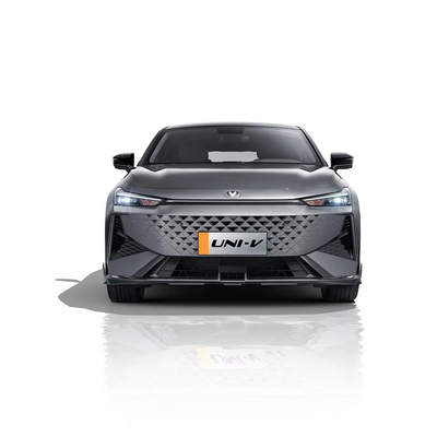Linkssturing Changan UNI-V 2024 1,5T Benzine Sedan Brandstof aangedreven voertuig