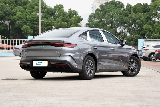 DM-I-2024 80KM Leading Model PHEV Sedan voor BYD Maximale snelheid 180Km/h Energy Type PHEV