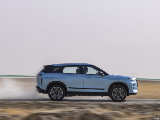 Energievoertuig 2024 Chery Exploration 06 C-DM1.5T Hybride PHEV SUV Ride-On EV Personenauto