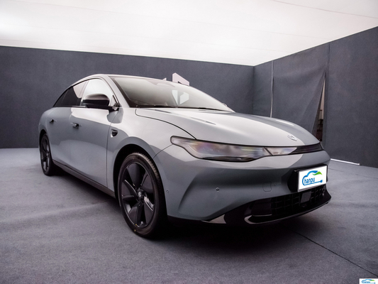 Leapmotor C01 2024 Retail Ride-On Electrical EV Automobile Passenger Car Energievoertuig
