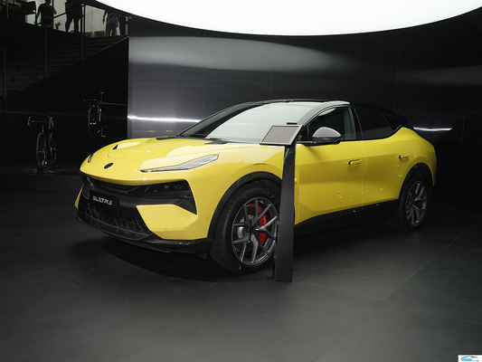 2024 Retail Ride-On EV Car Lotus Emeya R Energievoertuig voor de automobielmarkt