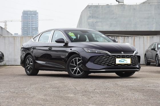 BYD's Qin L Dm-I-2024 Eco-Friendly Dual Powertrain Phev Sedan met 4 deuren Swing Open