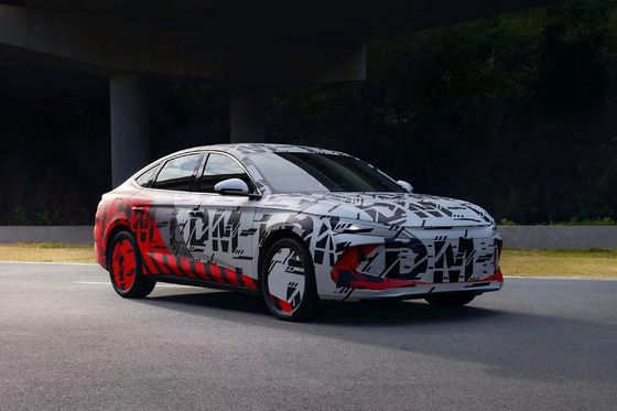 Bekijk Byd's PHEV Sedan De perfecte combinatie van energie-efficiëntie en prestaties