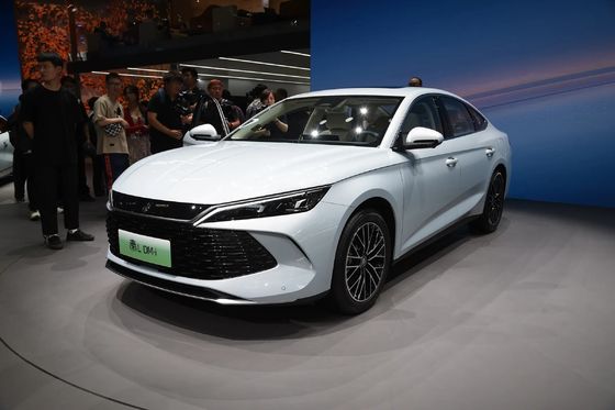 Bekijk Byd's PHEV Sedan De perfecte combinatie van energie-efficiëntie en prestaties