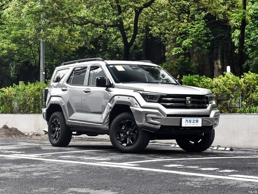 Ervaar de sensatie van off-road rijden met GWM Tank 400 Hi4-T Hybrid PHEV Off-Road SUV