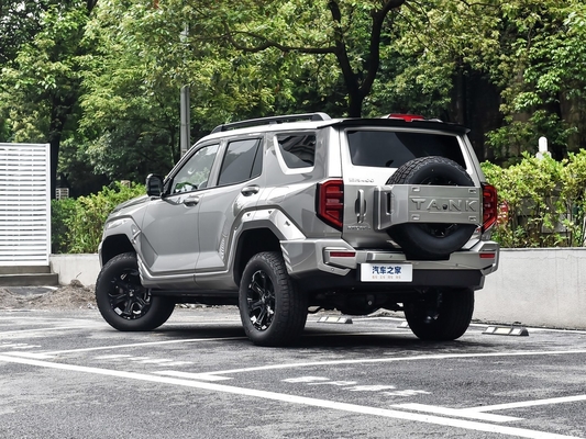 Ervaar de sensatie van off-road rijden met GWM Tank 400 Hi4-T Hybrid PHEV Off-Road SUV