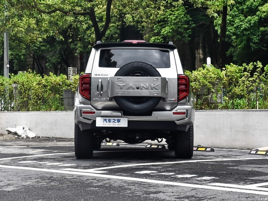 Ervaar de sensatie van off-road rijden met GWM Tank 400 Hi4-T Hybrid PHEV Off-Road SUV
