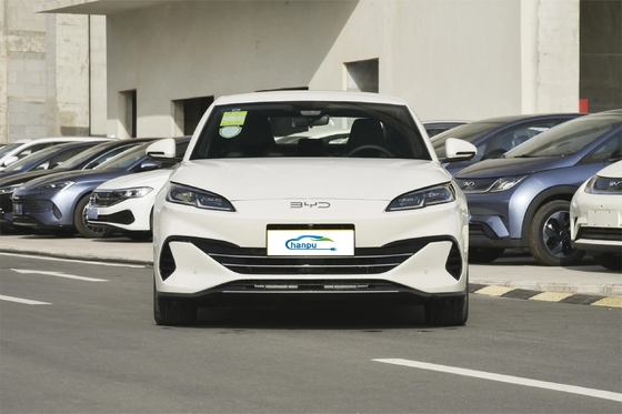 Efficiëntie Elektrische aandrijflijn Byd 1.5L PHEV Sedan met maximale volle ladingmassa 2150Kg