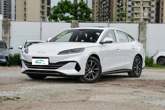 Byd's 1.5L PHEV Sedan Maximale volle lading massa 2150Kg voor onovertroffen luxe en comfort