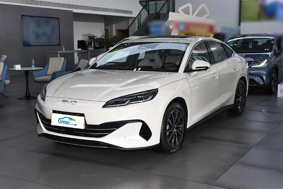 Green Energy PHEV Sedan Byd 06Dm-I-2024 Model met 5 zitplaatsen en 120 km bereik
