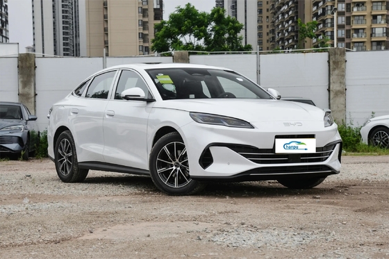 Green Energy PHEV Sedan Byd 06Dm-I-2024 Model met 5 zitplaatsen en 120 km bereik