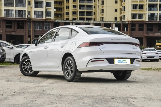 BYD Electric Qin Plus Dm-2024 Dm-I Honor versie 55Km Compact PHEV auto met schommeldeur