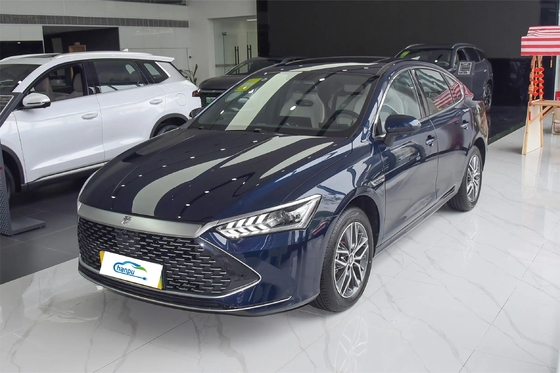 Krachtige BYD Qin Plus Dm-2024 Dm-I Honor Version PHEV Sedan met hybride technologie