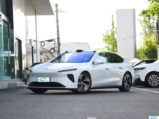 Op maat gemaakte professionele Et7-2024 75Kwh Executive Version Electric Ride-On Car voor Nio
