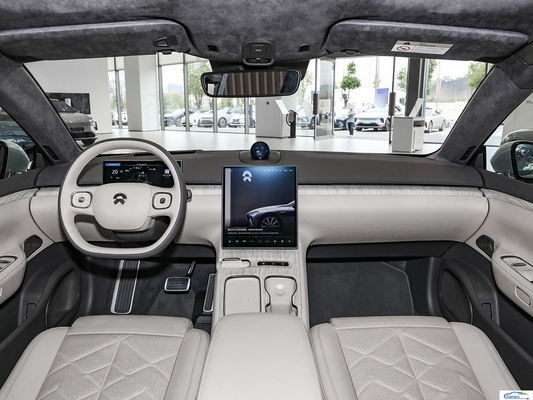 Op maat gemaakte professionele Et7-2024 75Kwh Executive Version Electric Ride-On Car voor Nio