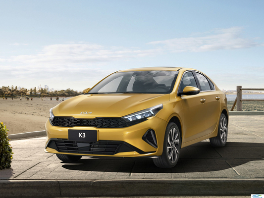 KIA K3 1.5L 1.4T Benzine Sedan met elektrisch achterruitje en één sleutel tillelement