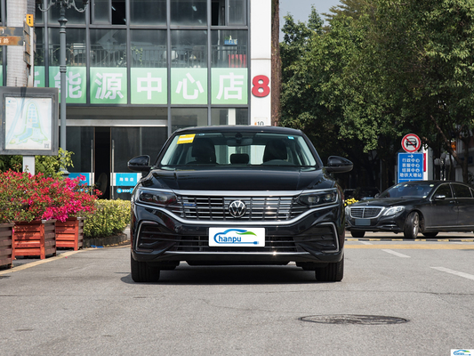 2023 Volkswagen Passat Phev SUV De perfecte combinatie van prestaties en efficiëntie