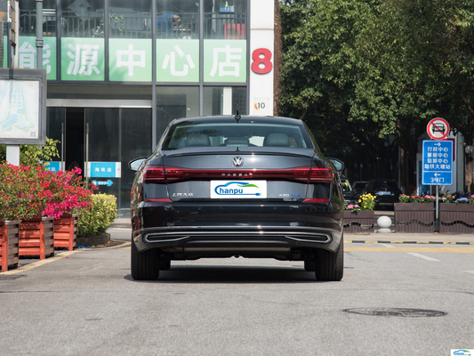 2023 Volkswagen Passat Phev SUV De perfecte combinatie van prestaties en efficiëntie