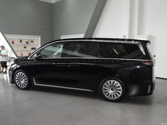 Ervaar het beste van beide werelden met 2024 Voyah Dreamers Lantu Luxury 4-Drive SUV