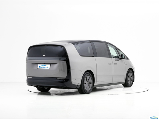 MPV carrosseriestructuur Direct Mega-2024 Ultra Commercial Vehicle voor Lixiangl Energy Vehicles