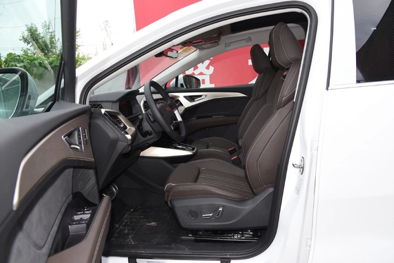 SUV City Ride-On Car Q5 E-Tron-50 E-Tron Quattro Scheurende Brocade Pak Elektrovoertuig