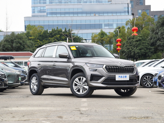 2023 Skoda Kodiaq 2.0T 186 pk 220 pk 5/7 zitplaatsen Touch Screen Elektrische parkeerrem Benzinauto's voor Volkswagen