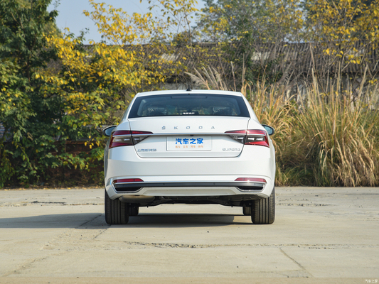 Elektrische bestuurdersstoel aanpassing 2024 Skoda Superb TSI 280 AWD SUV voor Volkswagen