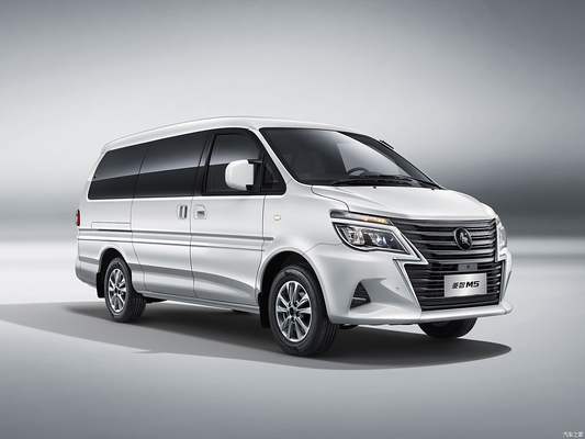 2023 Dongfeng Forthing Lingzhi 5 zitplaatsen Medium MPV Benzinauto Donkere interieurkleur