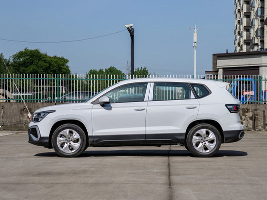 Euro VI Tharu 2024 1.5L/2.0T 300TSI/330TSI Fuel SUV vervaardigd in voor Volkswagen