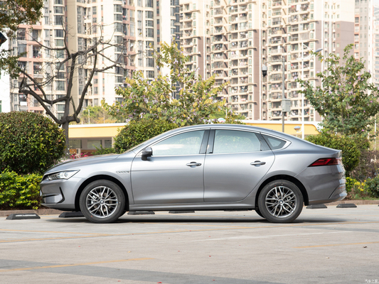 2024 BYD Qin Plus EV Honor De compacte auto die de standaard stelt voor energievoertuigen