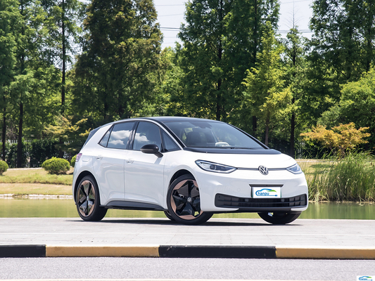 Ervaar de toekomst van het rijden met de 2024 Volkswagen ID.4 Crozz Electric Compact SUV