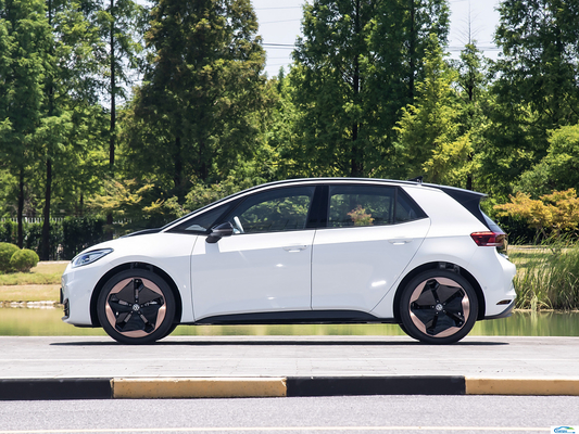 Ervaar de toekomst van het rijden met de 2024 Volkswagen ID.4 Crozz Electric Compact SUV