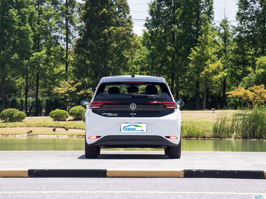 Ervaar de toekomst van het rijden met de 2024 Volkswagen ID.4 Crozz Electric Compact SUV