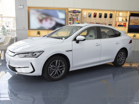Revolutioneer uw rijbeleving met de 2024 BYD Qin Plus EV en DM-i Hybrid Sedan