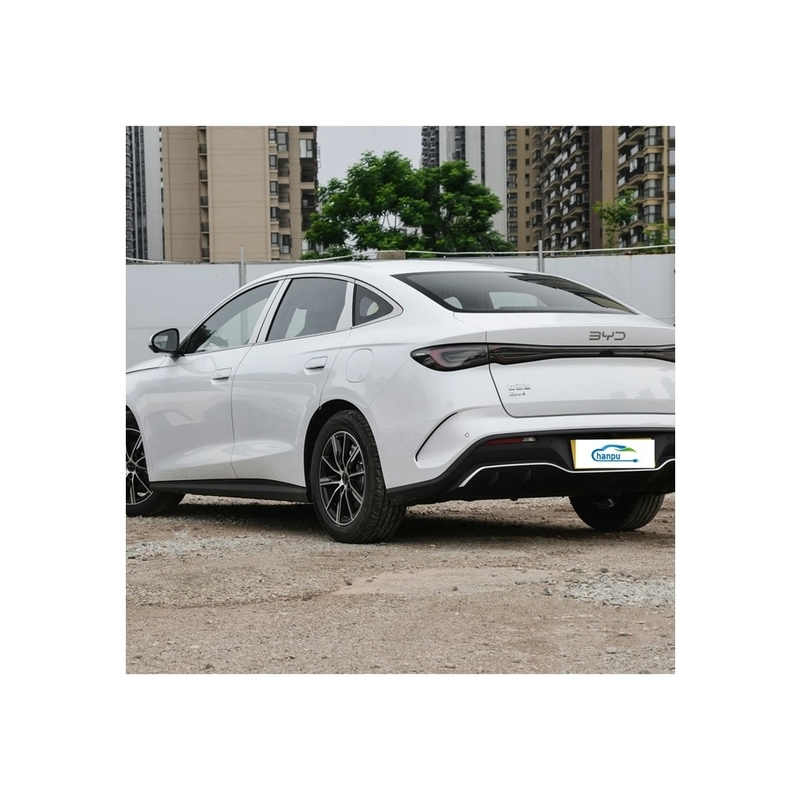 Green Energy PHEV Sedan Byd 06Dm-I-2024 Model met 5 zitplaatsen en 120 km bereik
